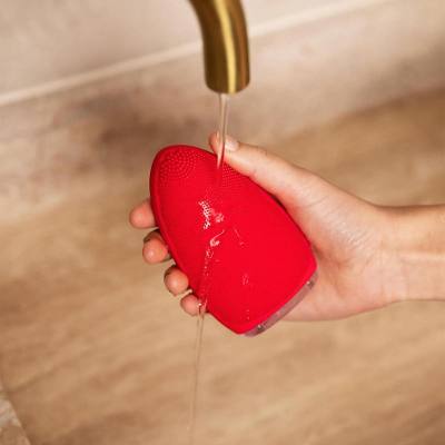 Συσκευή καθαρισμού Προσώπου με Δονήσεις