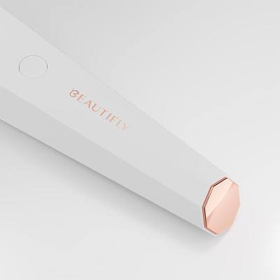 Συσκευή Αντιγήρανσης Προσώπου με Επιχρυσωμένη Κεφαλή 24k και Τεχνολογίες EMS και RF