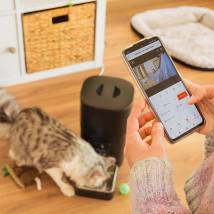 Αυτόματη Ταϊστρα Smart με Wi-Fi και Κάμερα