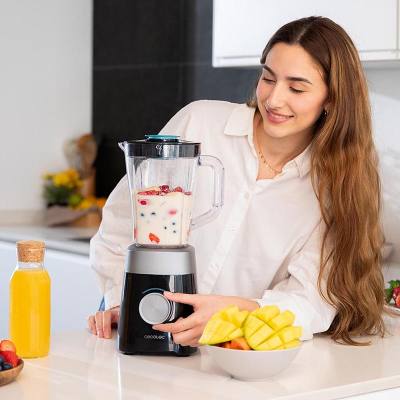 Μπλέντερ 1300 W με Κανάτα 1.5 Lt