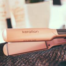 Ψηφιακή Πρέσα Μαλλιών με Κεραμικές Πλάκες με Επίστρωση Micro Glitt 230˚C