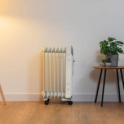 Καλοριφέρ Λαδιού Με 7 Φέτες 1500W