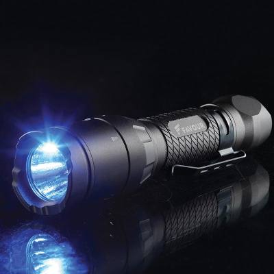 Επαναφορτιζόμενος Φακός Led Αδιάβροχος IP68 Με Μέγιστη Φωτεινότητα 1000 lm