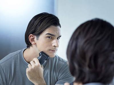 Επαναφορτιζόμενη Ξυριστική Μηχανή Panasonic ES-RT37-H503 Μαύρη