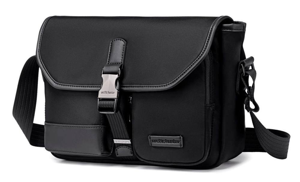 ARCTIC HUNTER τσάντα ώμου KB00827, 6L, μαύρη