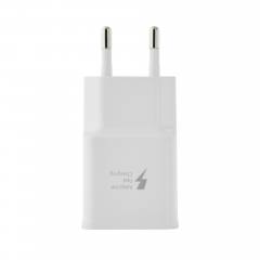 LAMTECH 3xUSB CHARGER 2,1A WHITE